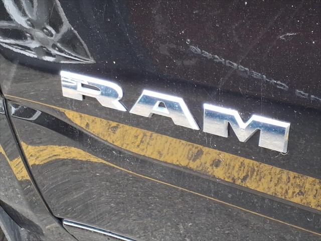 2022 Ram 1500 Big Horn Crew Cab 4x4 5'7" Box