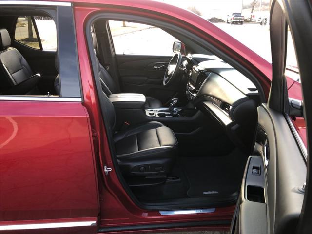 2023 Chevrolet Traverse AWD High Country