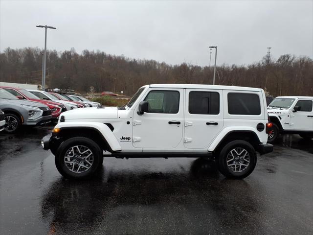 2025 Jeep Wrangler 4-Door Sahara 4x4