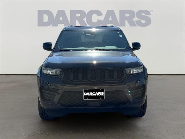 2023 Jeep Grand Cherokee Altitude 4x4 2023 Jeep Grand Cherokee Altitude 4x4
