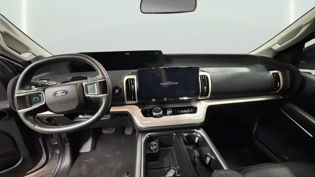 2026 Ford Expedition Max Active MAX
