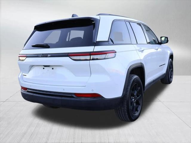 2025 Jeep Grand Cherokee Altitude 4x4