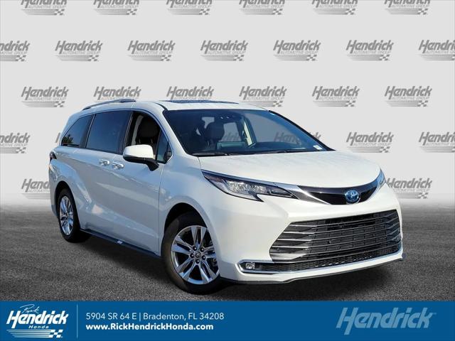 2022 Toyota Sienna Limited for sale in Bradenton, FL