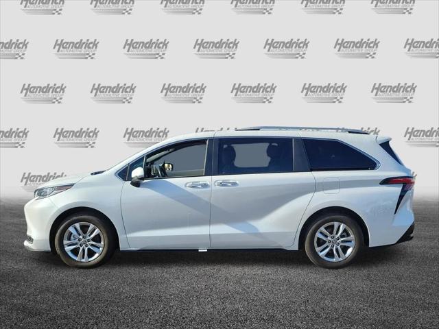 2022 Toyota Sienna Limited