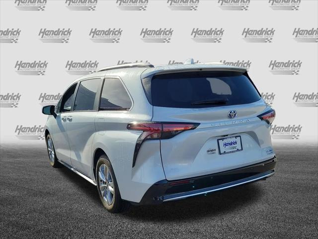 2022 Toyota Sienna Limited