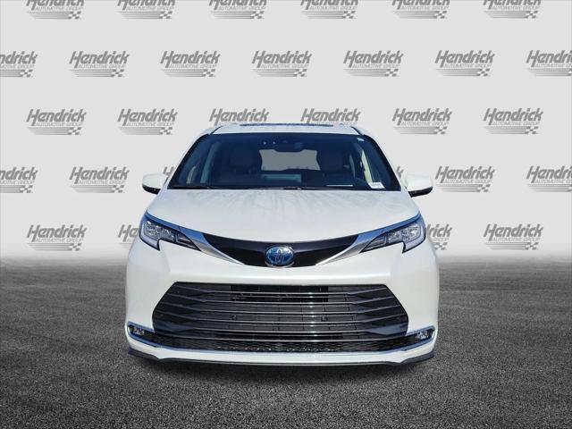 2022 Toyota Sienna Limited