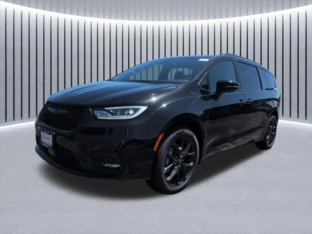 2026 Chrysler Pacifica Limited AWD for sale in Crystal Lake, IL