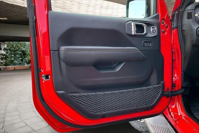 2026 Jeep Wrangler 4-Door Sahara 4x4