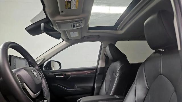 2022 Toyota Highlander Limited