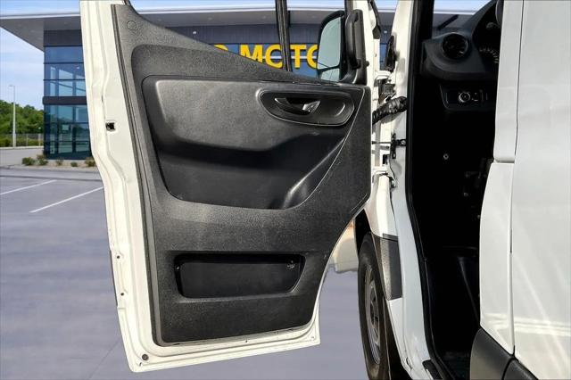 2021 Mercedes-Benz Sprinter 2500 High Roof I4