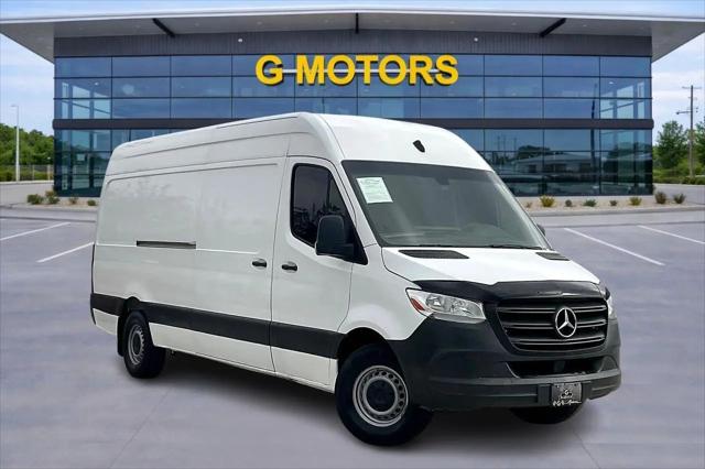 2021 Mercedes-Benz Sprinter 2500 High Roof I4