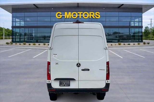 2021 Mercedes-Benz Sprinter 2500 High Roof I4