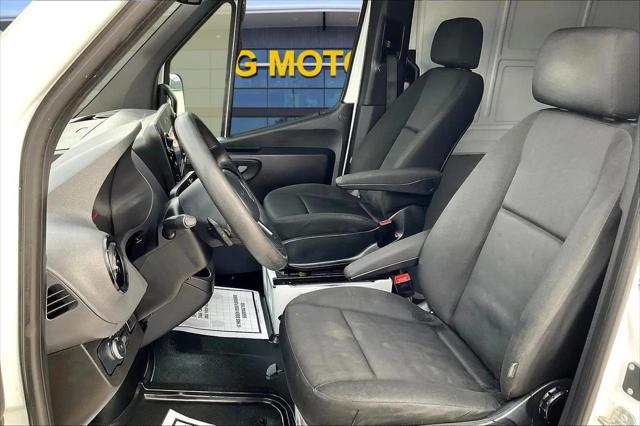 2021 Mercedes-Benz Sprinter 2500 High Roof I4