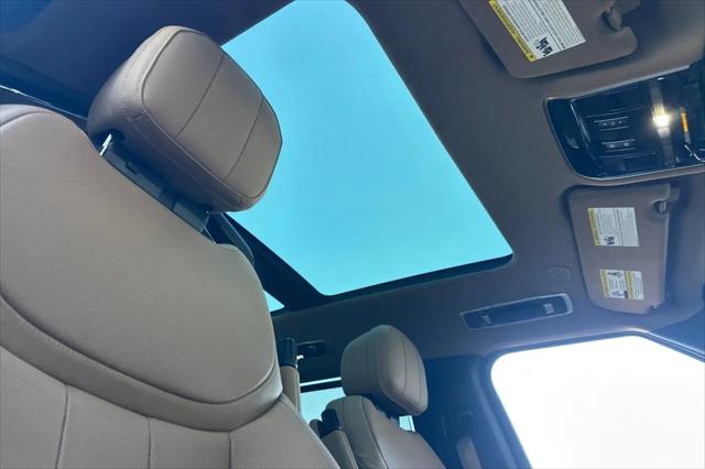 2026 Land Rover Range Rover P400 SE 7 Seat