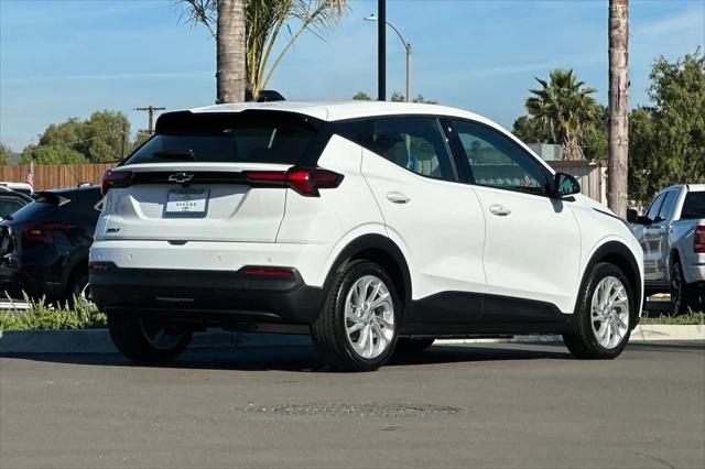 2027 Chevrolet Bolt LT FWD