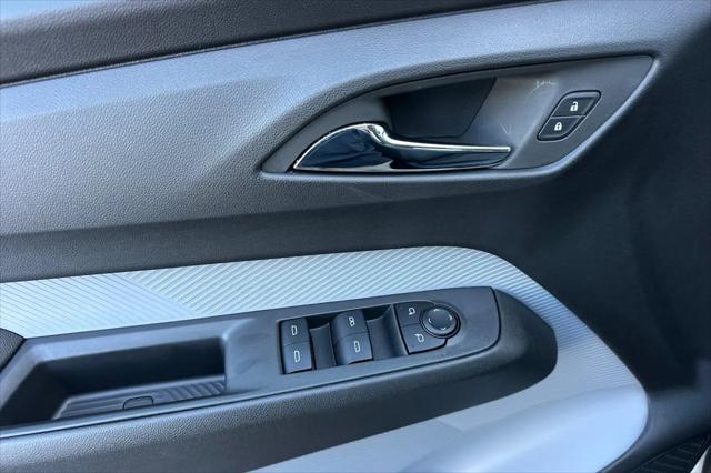 2027 Chevrolet Bolt LT FWD