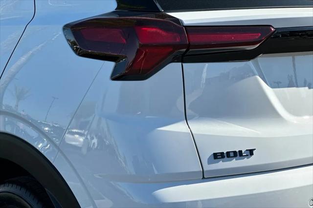 2027 Chevrolet Bolt LT FWD