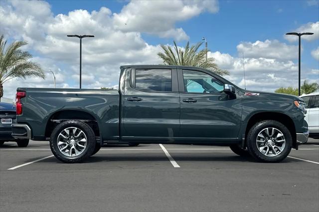 2026 Chevrolet Silverado 1500 4WD Crew Cab Standard Bed LT