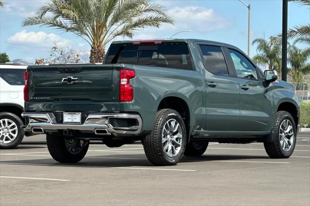 2026 Chevrolet Silverado 1500 4WD Crew Cab Standard Bed LT
