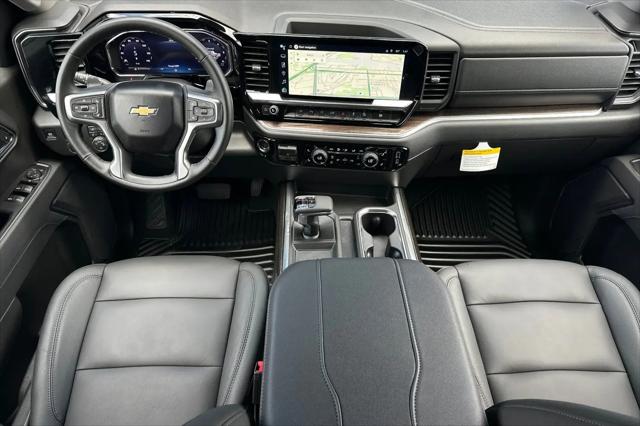 2026 Chevrolet Silverado 1500 4WD Crew Cab Standard Bed LT
