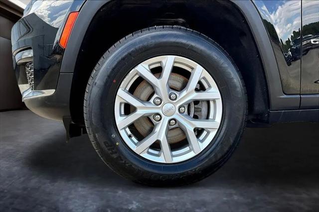 2023 Jeep Grand Cherokee L Limited 4x4