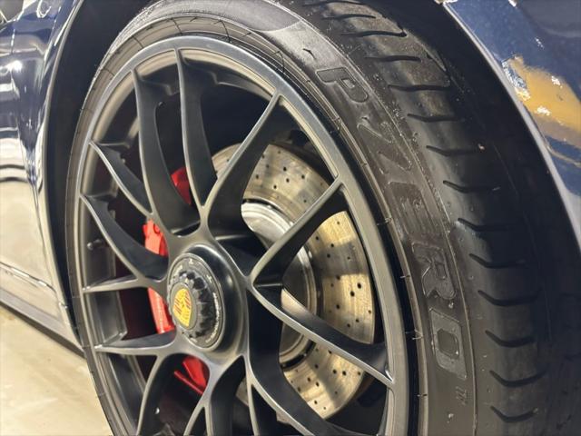 2019 Porsche 911 Carrera GTS