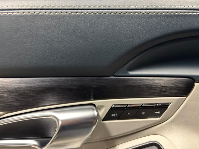 2019 Porsche 911 Carrera GTS