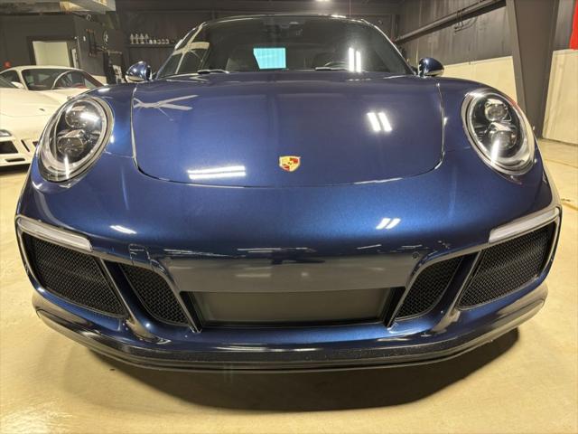 2019 Porsche 911 Carrera GTS