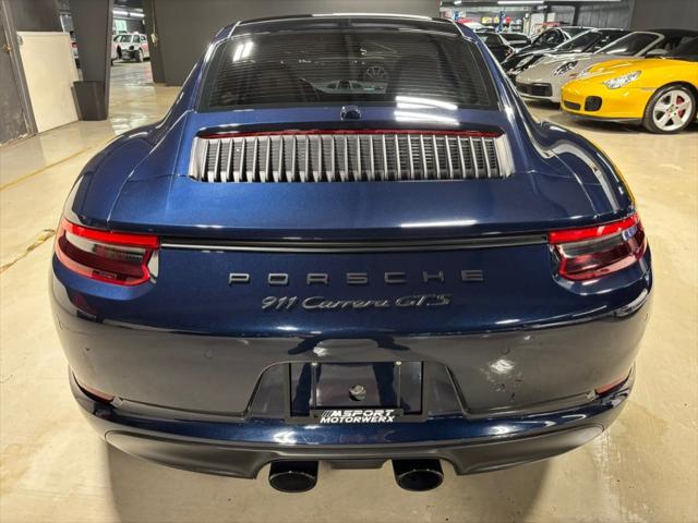 2019 Porsche 911 Carrera GTS