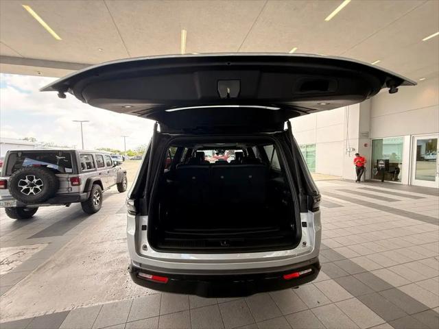 2026 Jeep Grand Wagoneer L Limited Reserve 4x4