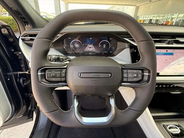 2026 Jeep Cherokee Laredo 4x4