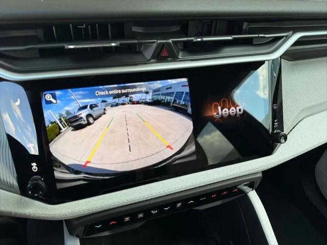 2026 Jeep Cherokee Laredo 4x4