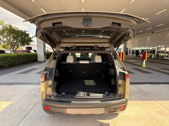 2026 Jeep Cherokee Laredo 4x4