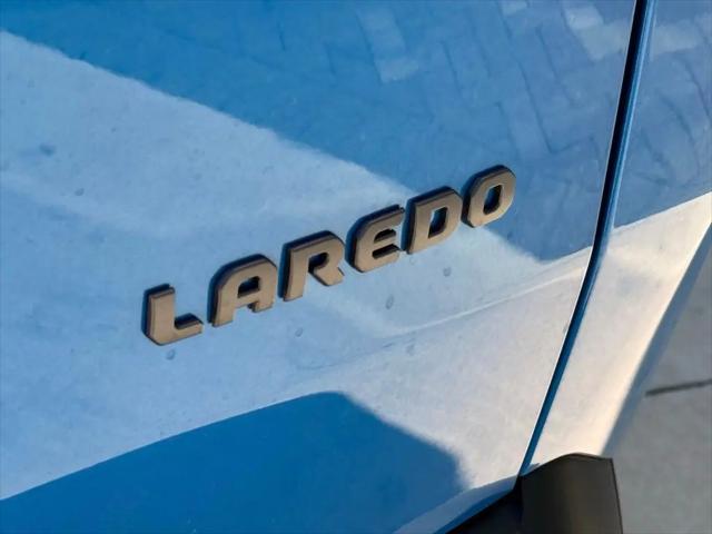 2026 Jeep Cherokee Laredo 4x4
