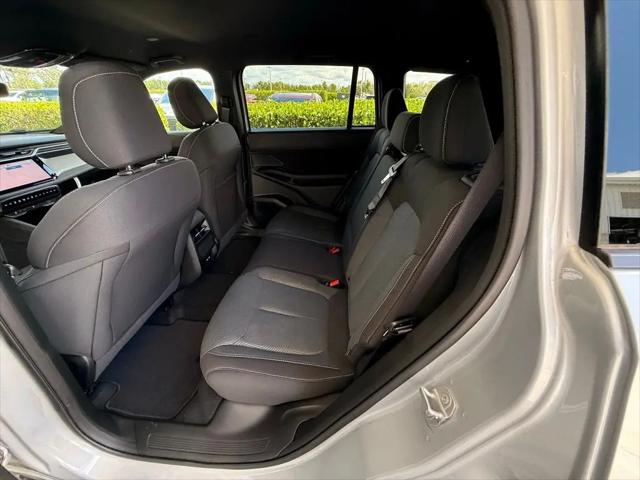 2026 Jeep Cherokee Laredo 4x4
