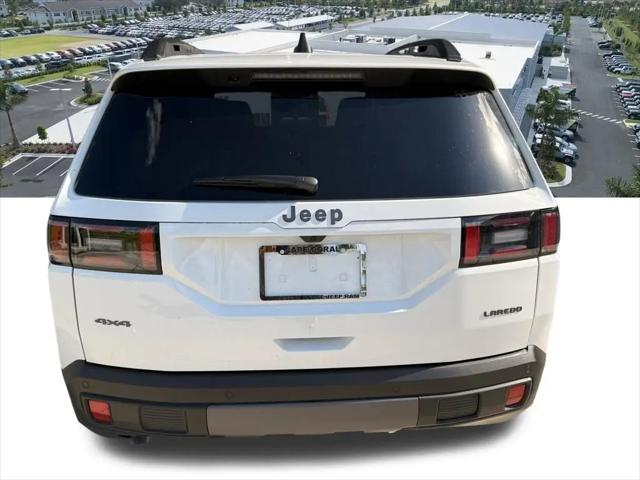 2026 Jeep Cherokee Laredo 4x4