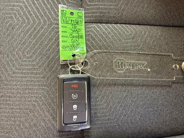 2026 Jeep Cherokee Laredo 4x4