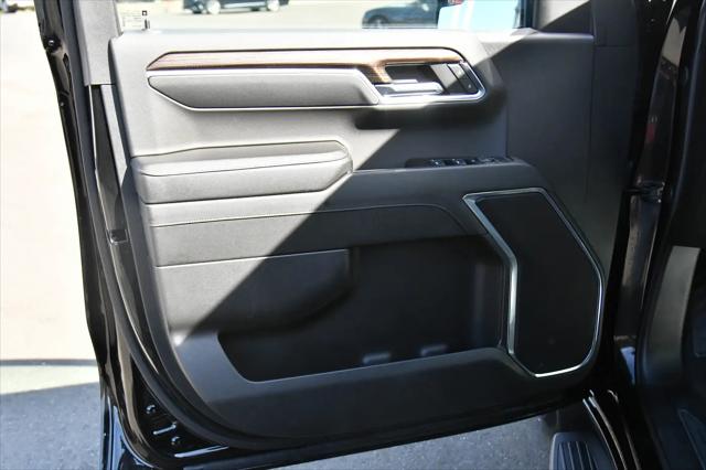 2024 Chevrolet Silverado 1500 4WD Crew Cab Standard Bed LT