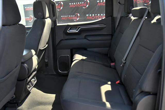 2024 Chevrolet Silverado 1500 4WD Crew Cab Standard Bed LT