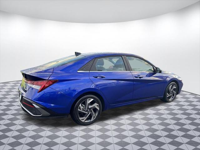 Used 2024 Hyundai Elantra For Sale in Bellingham, WA