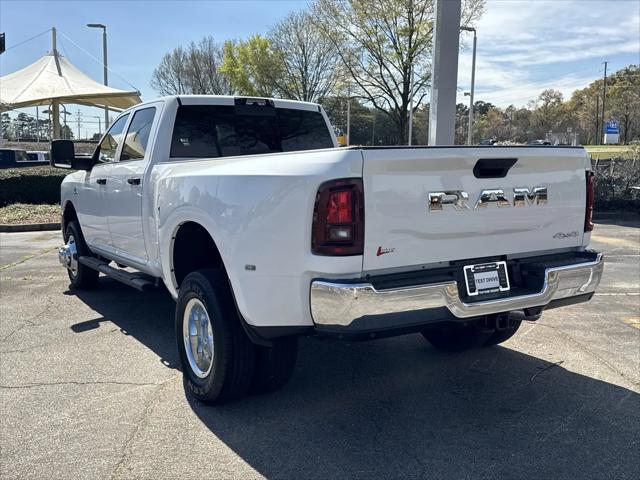 2026 Ram 3500 Tradesman Crew Cab 4x4 8 Box