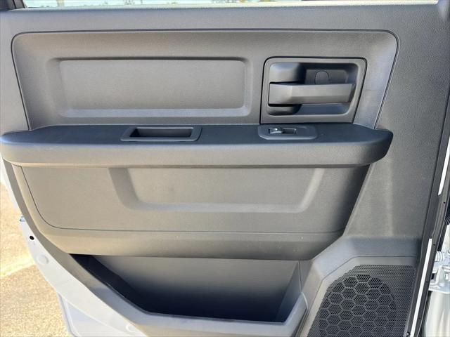 2026 Ram 3500 Tradesman Crew Cab 4x4 8 Box