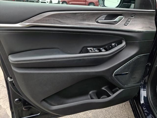 2023 Jeep Grand Cherokee L Overland 4x4