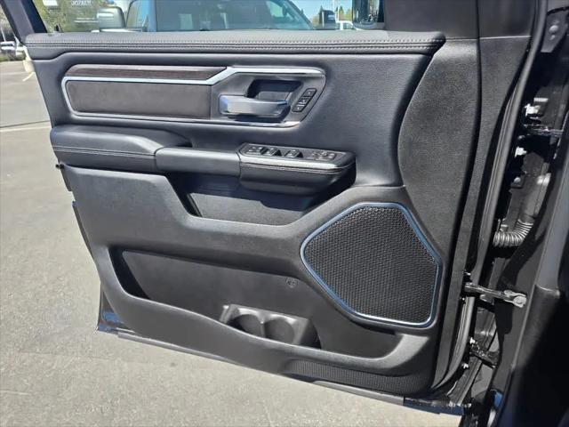 2026 Ram 1500 Laramie Crew Cab 4x4 5'7" Box