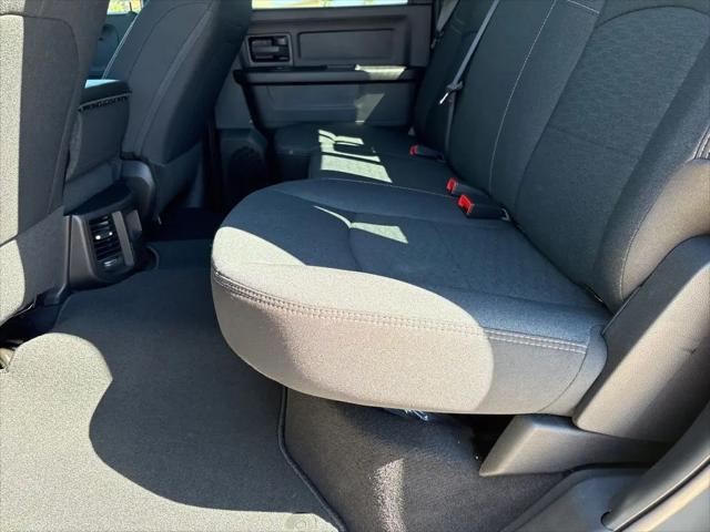 2026 Ram 2500 Tradesman Crew Cab 4x4 6'4" Box