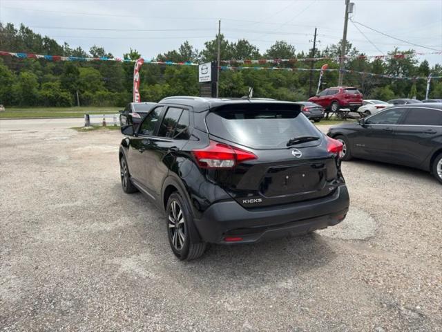 2019 Nissan Kicks SR