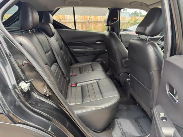 2019 Nissan Kicks SR
