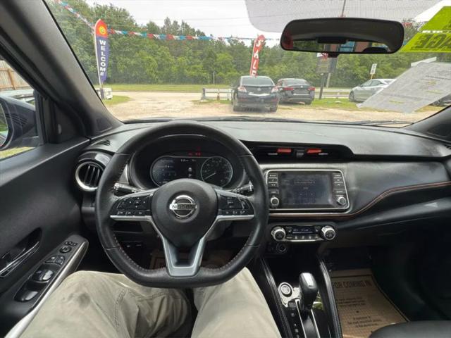 2019 Nissan Kicks SR