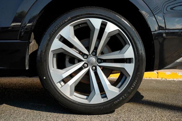 2019 Audi Q8 55 Premium
