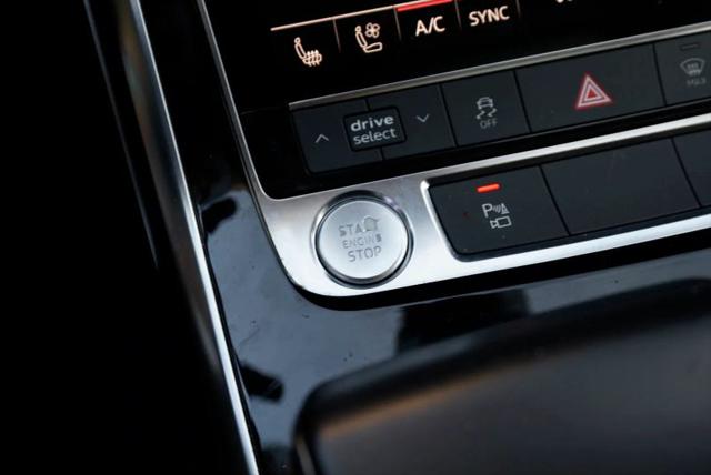 2019 Audi Q8 55 Premium